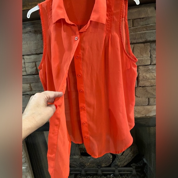 Forever 21 sleeveless orange blouse - Picture 2 of 4